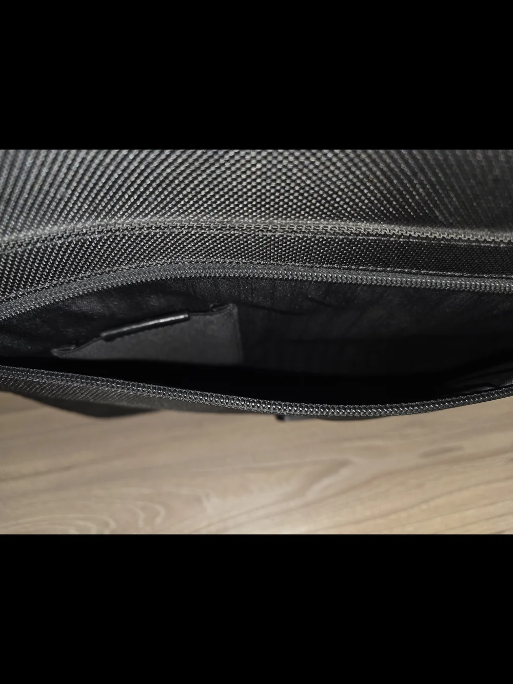 Tumi Black Men's Briefcase Laptop Bag with Leather Accents